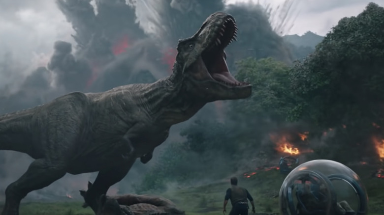 Rexy roaring in Jurassic World: Fallen Kingdom