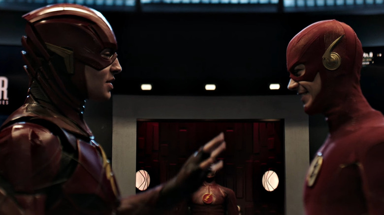 The two Flashes meeting each other