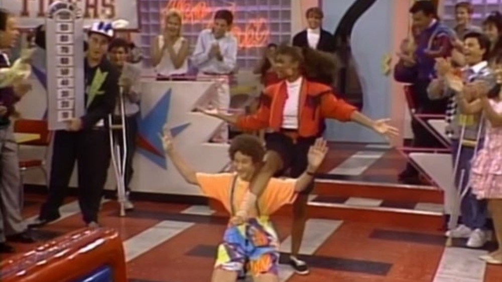 Screech dances with Lisa