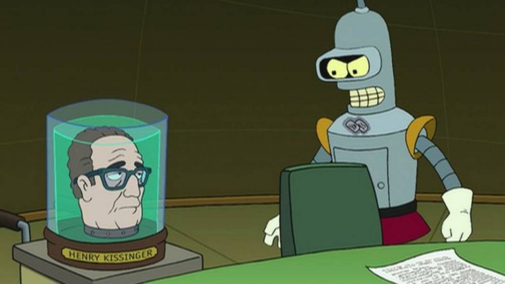 Bender speaks with Henry Kissinger on Futurama