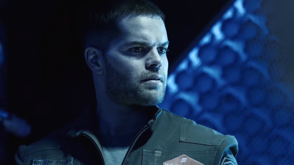 Wes Chatham as Amos in The Expanse