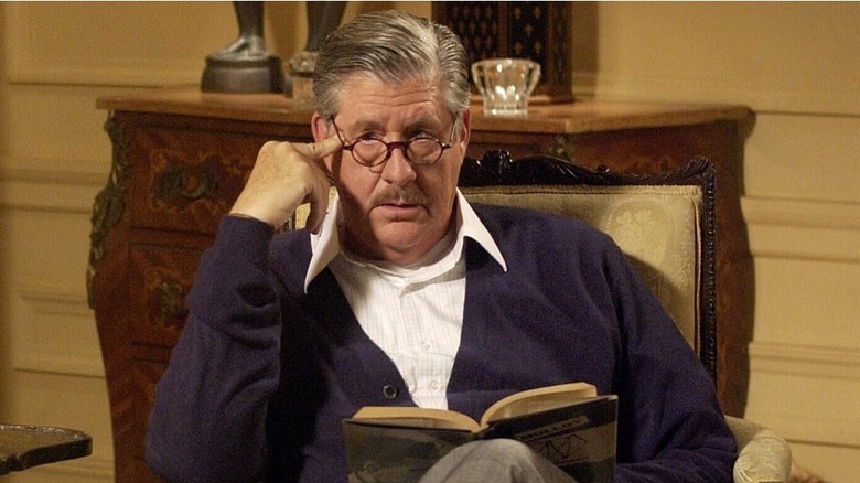 Gilmore Girls Richard Gilmore reads