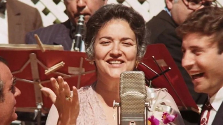 Morgana King sings