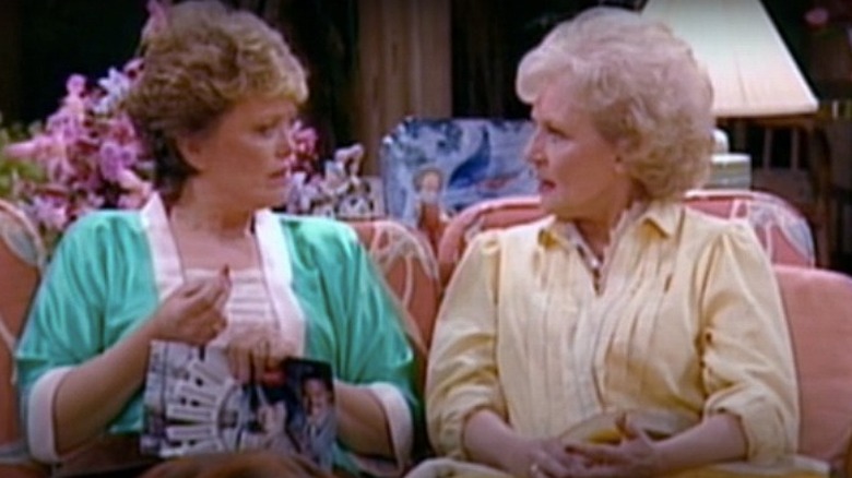 Rose and Blanche watching TV on Golden Girls