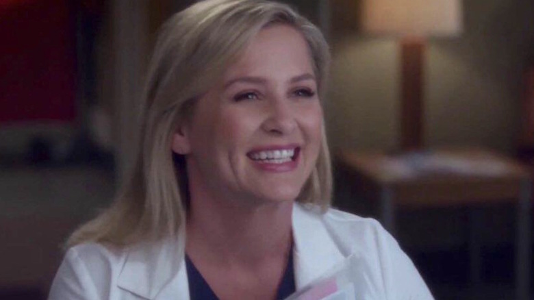 Arizona Robbins smiling