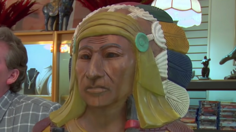 Seller on Pawn Stars with a giant novelty Native American statue