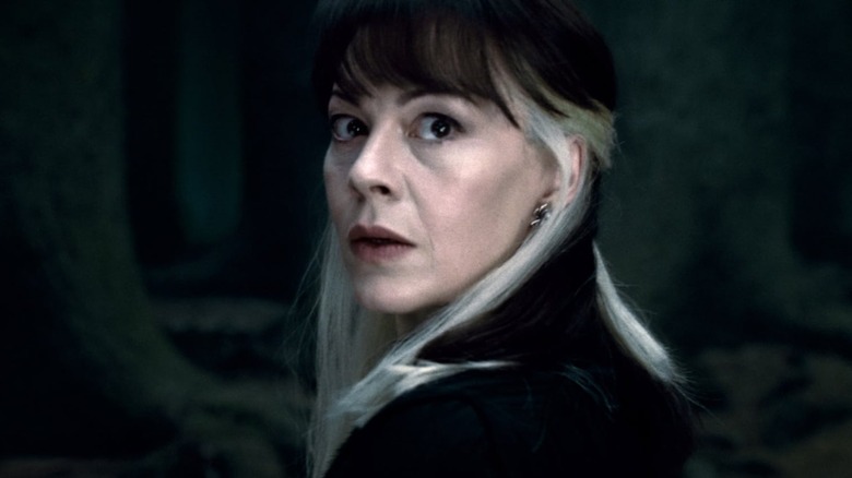 Narcissa Malfoy turning around Harry Potter