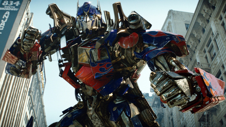 Optimus Prime in battle