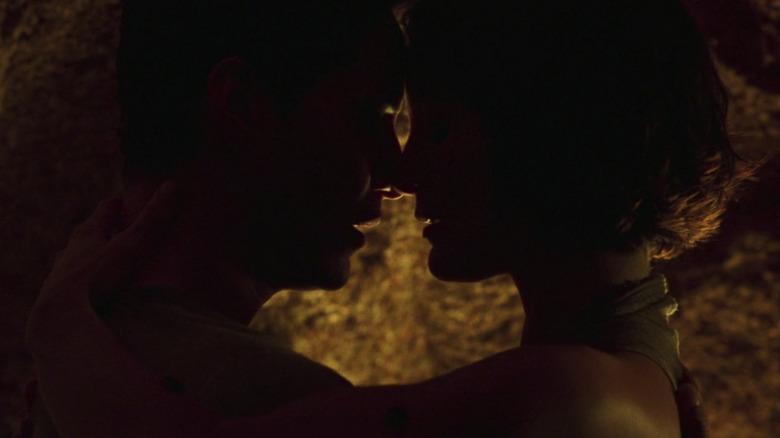 Neo and Trinity kiss in The Matrix Reloaded