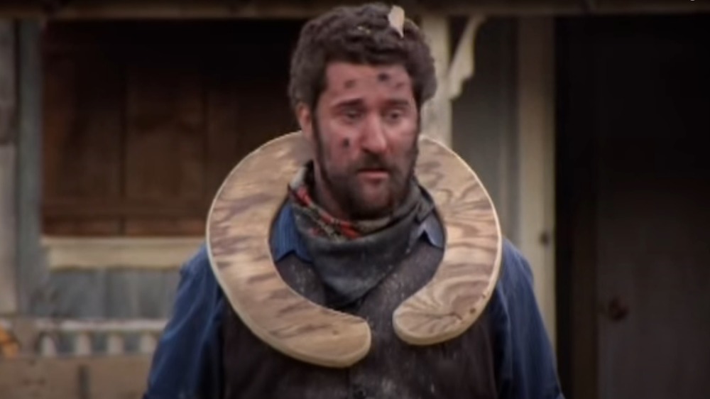 Dustin Diamond looking perplexed