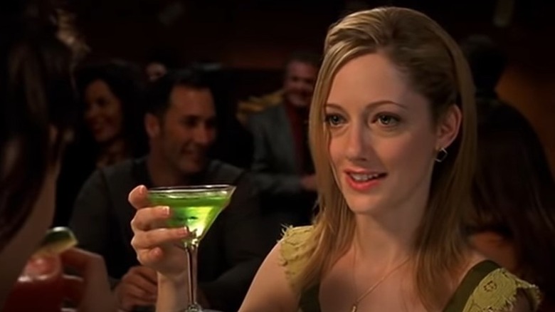 Judy Greer scoping the bar