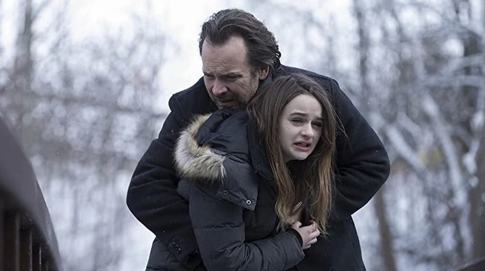 Peter Sarsgaard consoling Joey King