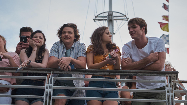 Elle, Lee, Noah, Rachel on a boat Kissing Booth 3