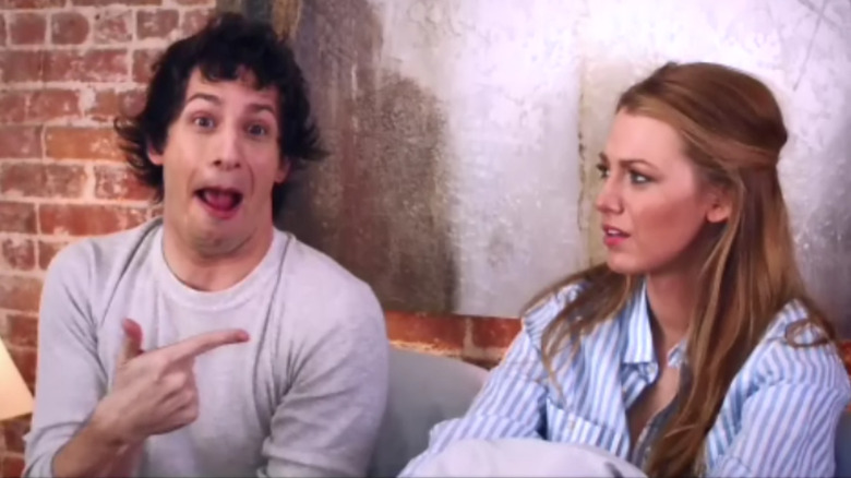 Andy Samberg pointing at Blake Lively