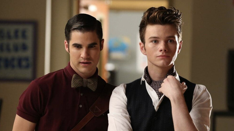 Blaine and Kurt look concerned