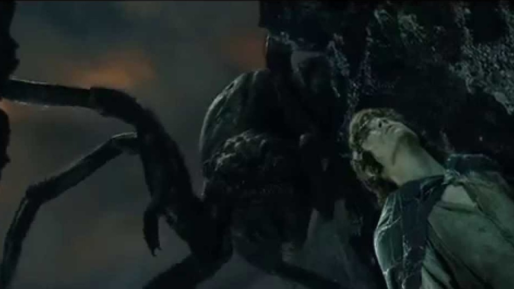 Shelob frodo sneaking