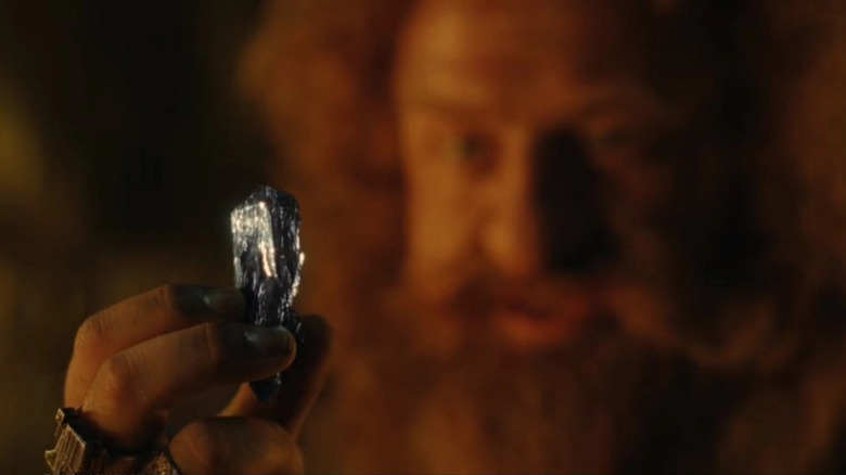 Prince Durin holding Mithril