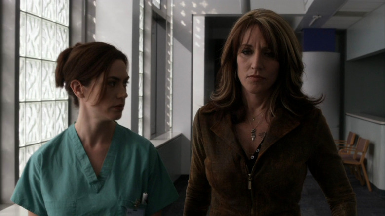 Gemma at Tara in Sons of Anarchy pilot