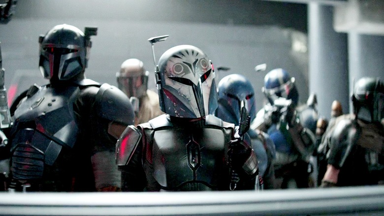 Bo-Katan Kryze with other Mandalorians