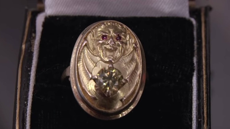 Pawn Stars Lucky Luciano's ring