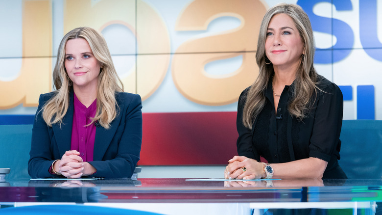 Morning Show Jennifer Aniston at news desk