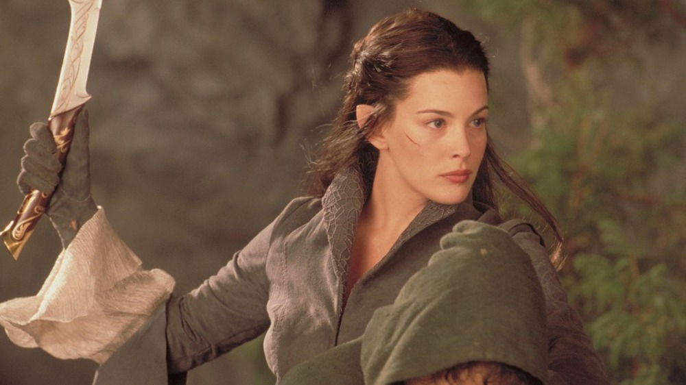 Arwen saves Frodo