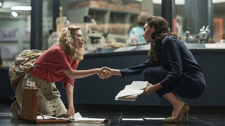 Diana and Barbara meet in WW84