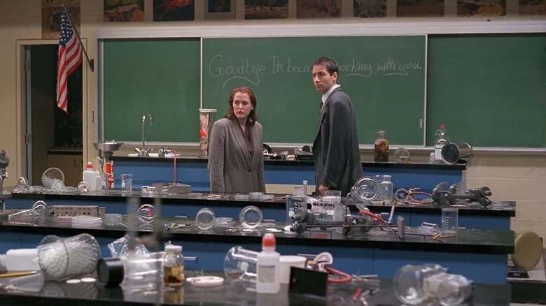 Scully and Mulder in empty classroom