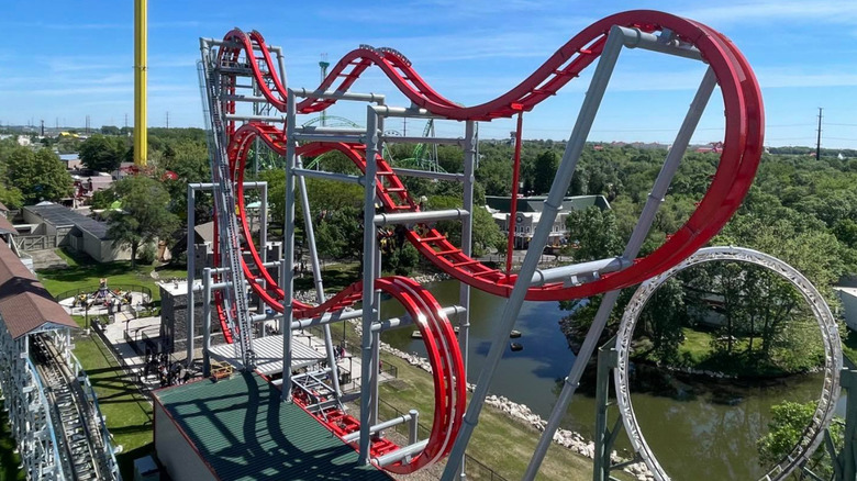 Dragon Slayer 4D free spin coaster at Adventureland in Iowa