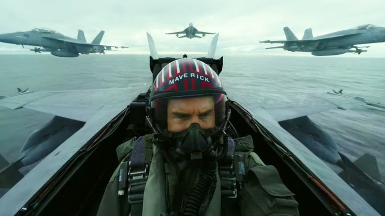 Tom Cruise flying fighter jet