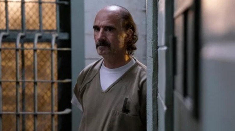 Alvin Olinsky in prison on Chicago P.D.