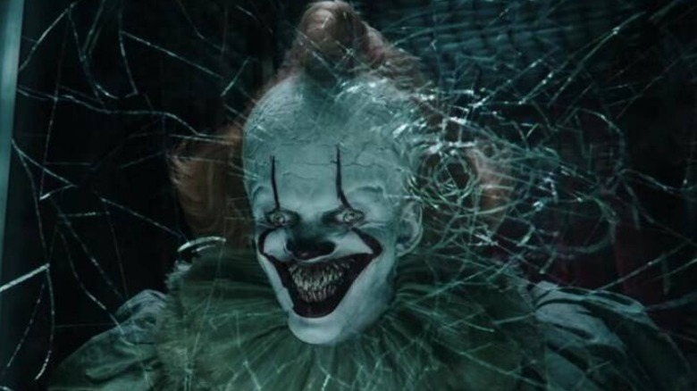 Pennywise smiling