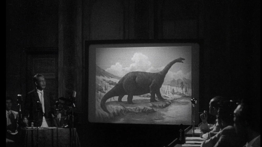 Takashi Shimura shows dinosaur picture