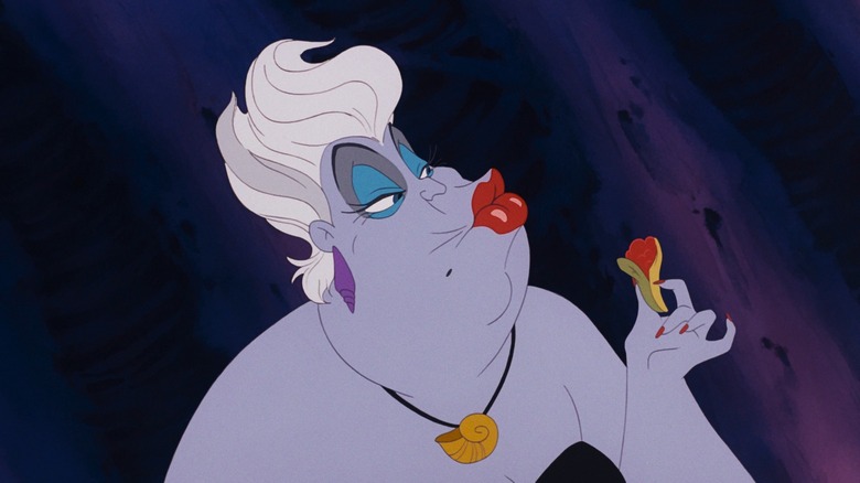 Ursula clam lipstick