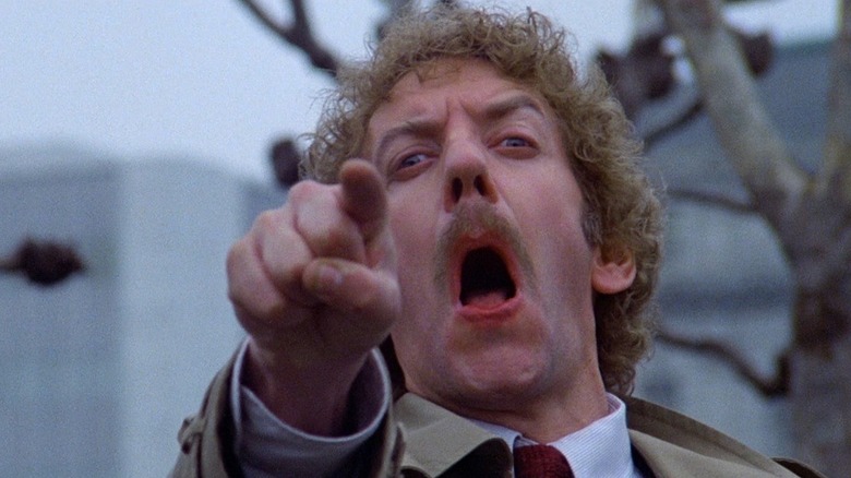 Donald Sutherland pointing and screaming