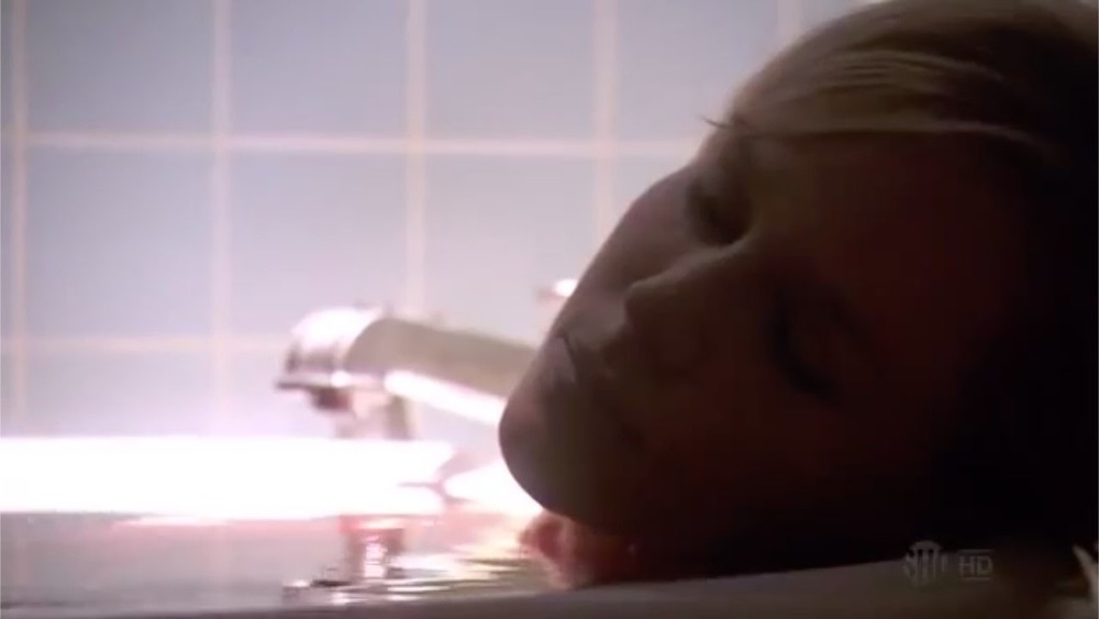 Julie Benz as Rita Morgan in the bath, on Dexter