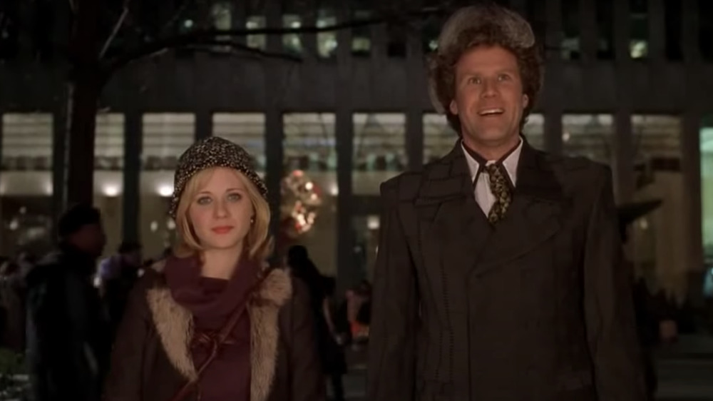 Will Ferrell as Buddy Hobbs and Zooey Deschanel as Jovie in Elf