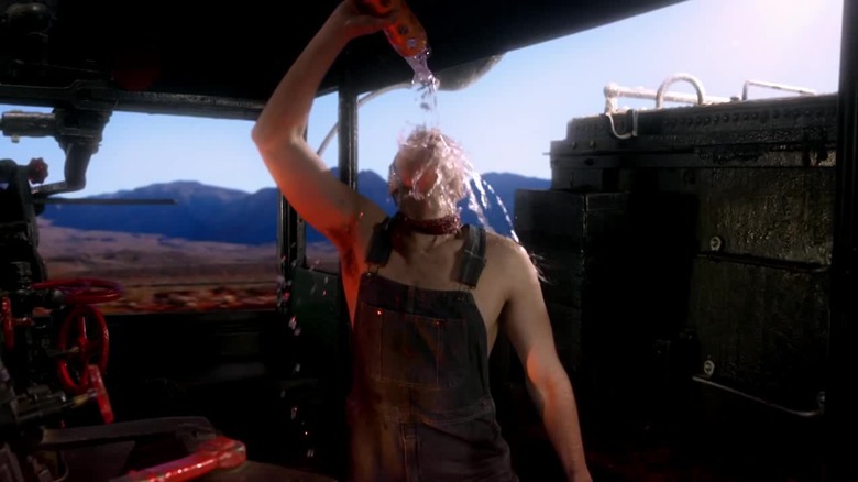 Sheldon pours water on himself