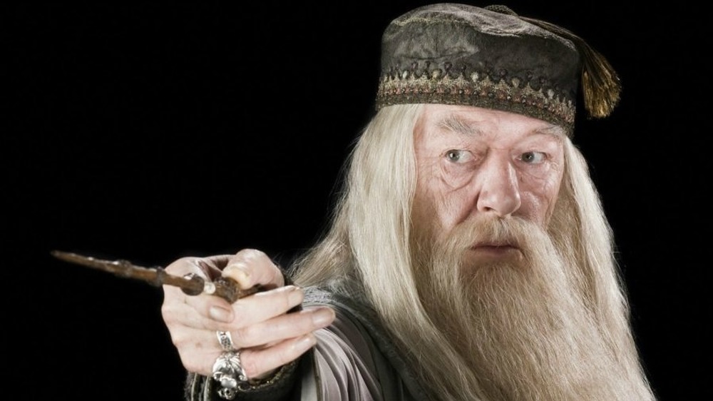 Dumbledore brandishing the Elder Wand