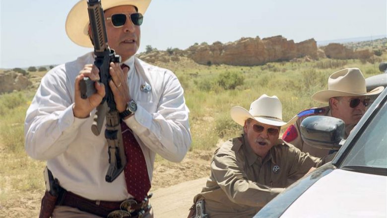 Gil Birmingham and Jeff Bridges in Hell or High Water