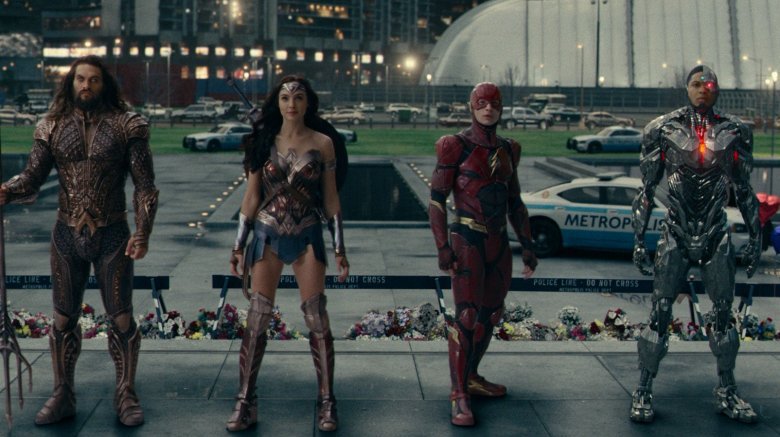 Jason Momoa, Gal Gadot, Ezra Miller in DC Extended Universe