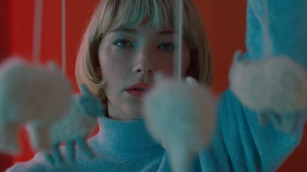 Haley Bennett in Swallow