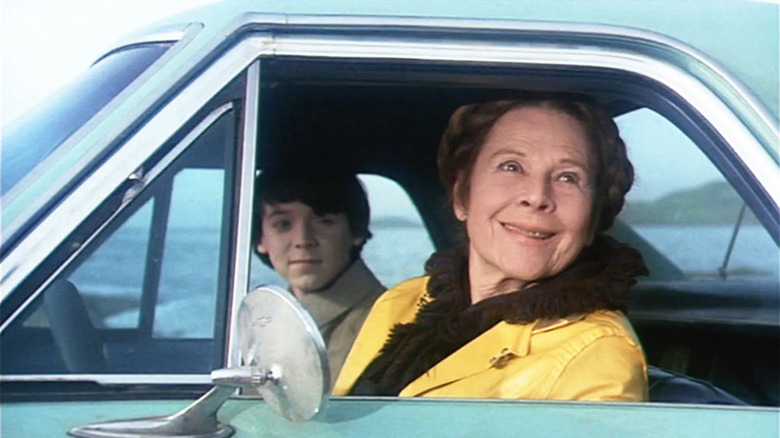 Harold and Maude in a car