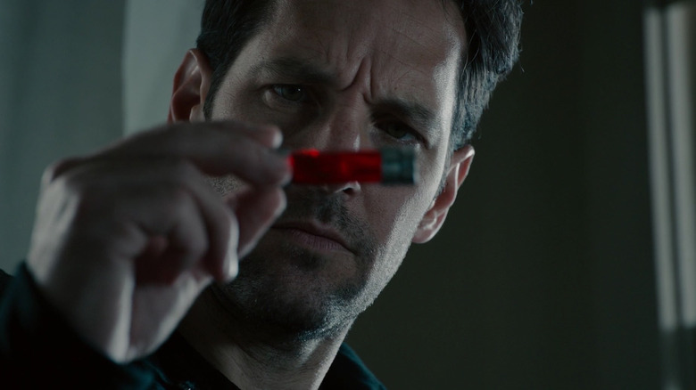 Scott Lang examining Pym Particles