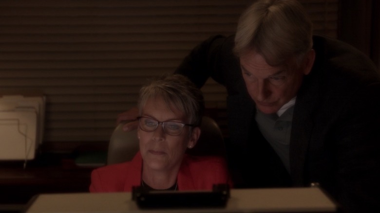 Jamie Lee Curtis and Mark Harmon in NCIS