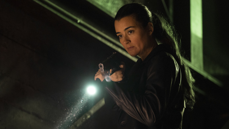 Ziva David shines a flashlight