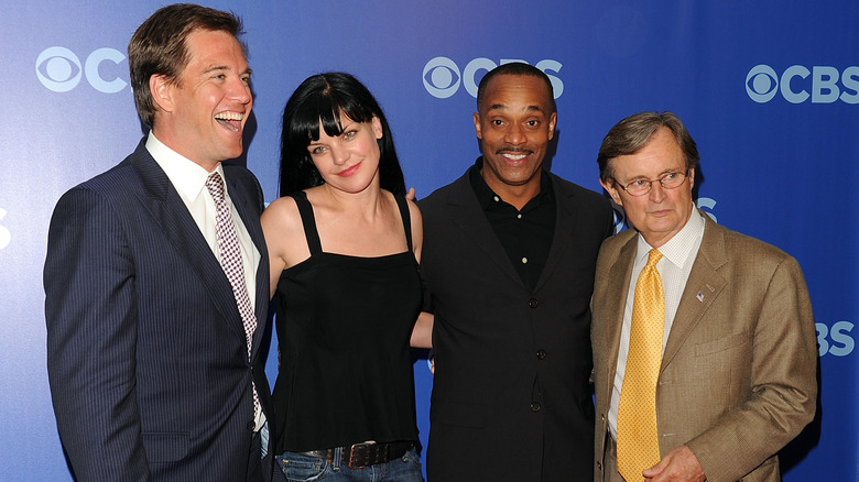 Pauley Perrette poses with cast members of NCIS