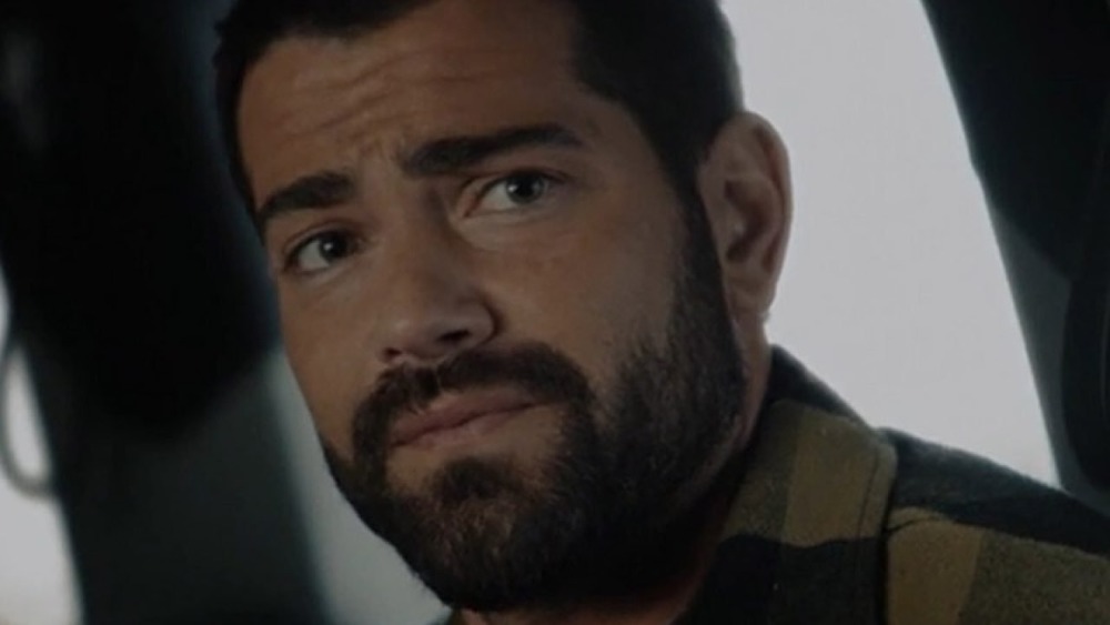 Jesse Metcalfe plays Derek Miller in Hard Kill