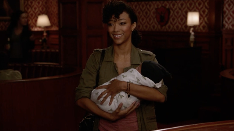 Sonequa Martin-Green as Rhonda in "New Girl"