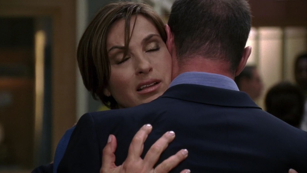 Olivia Benson hugging Elliot Stabler